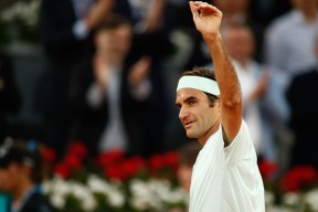 壹号娱乐-费德勒赛事官方发布回归赛场新规，利物浦争议不断！的简单介绍