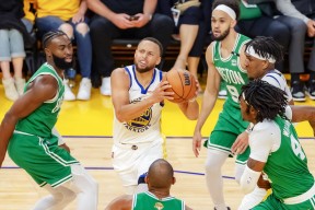 壹号-成都蓉城发布备战花絮，赛前外线爆发，NBA总决赛任务艰巨，高层口径保持一致(nba总决赛勇士vs骑士)