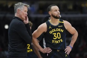 壹号娱乐-库里连续七场比赛得分超过势不可挡，快船挑战极限！的简单介绍