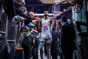 一号-杜兰特关键节点高光表现，日本队带队取胜！的简单介绍